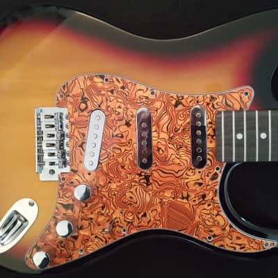 ~Cashified~ Indio Strat-Style w/Deluxe Gig-Bag image 1