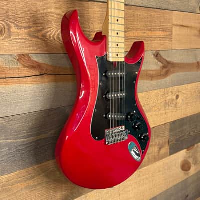 1983 Vantage Avenger AV-330 in Red — includes OHSC Hard Case! image 3