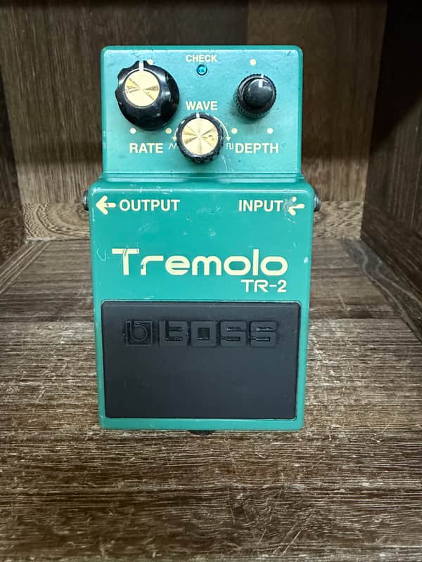 Boss TR-2 Tremolo with Keeley Mod | Reverb
