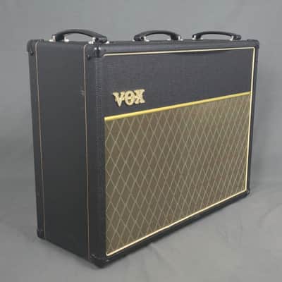 Vox AC30CC2 Custom Classic 2-Channel 30-Watt 2x12" Guitar Combo 2005 - 2010 - Black image 2
