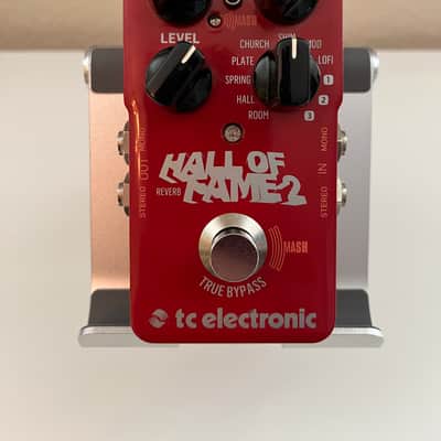 TC Electronic Hall of Fame 2 Reverb – Excellent Condition w/ Box & cable image 2
