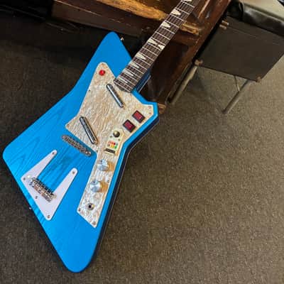 DiPinto Quark 6 Echo Killer 2026 - Metallic blue grain image 9