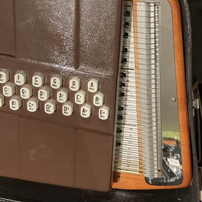 Oscar Schmidt Autoharp image 4