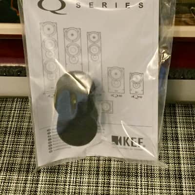 KEF iQ30  Black Bookshelf British Studio Monitors image 10