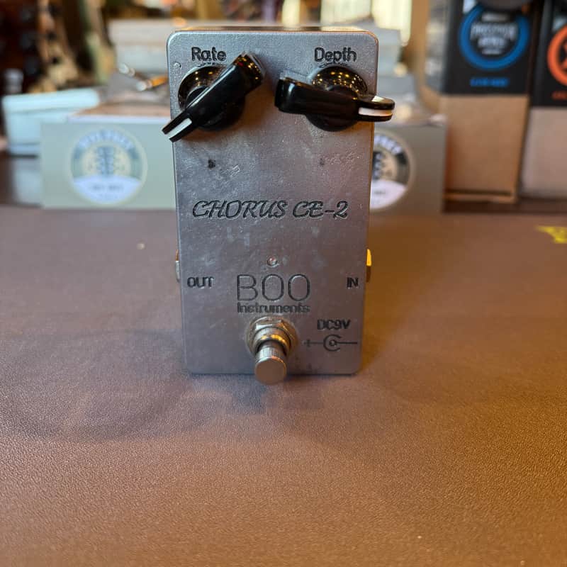 ? Boo CHROSU CE-2 Brushed Steele