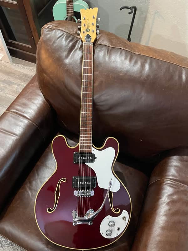 Mosrite Celebrity 2 1967 Translucent Wine Red image 1