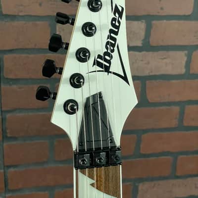 Ibanez RG450DXBWH Electric Guitar White image 4