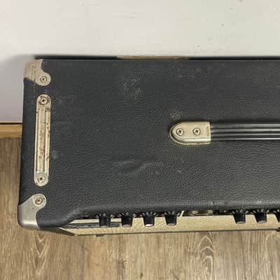 1981 Vintage Music Man 212-HD-150 Guitar Amp 150 Watts 2x12" image 23