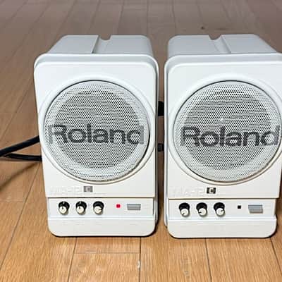 2- Roland MA-12C, White, Powered Nearfield Monitors w/ Mounting Brackets, Very Good Condition image 1