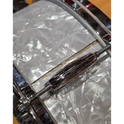 Used Vintage Gretsch Dixieland Snare Drum 14x5.5 White Marine Pearl - Good image 8