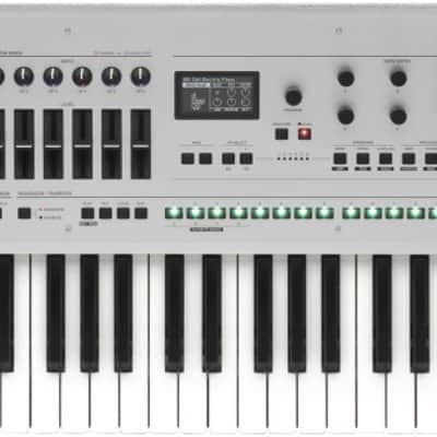 Korg Opsix SE 61-Key Altered FM Synthesizer