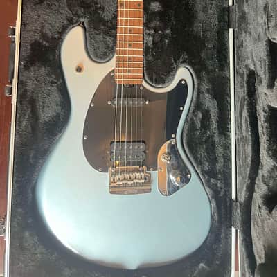 Sterling de Music Man SR-50 con actualizaciones imagen 3