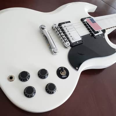 ***2017*** Gibson SG Standard ‘’T’’ (ALPINE WHITE!!!!!) image 3
