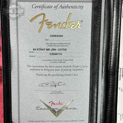 Fender Custom Shop 1969 Stratocaster Journeyman Relic Chocolate 3 Tone Sunburst w/case CZ588710 image 13