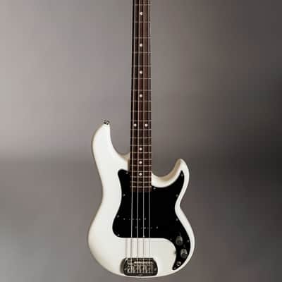 G&L USA LB-100 2022 - Olympic White image 7