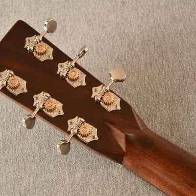 Martin Custom Shop Americana Backbone 00 28 Engelmann Rosewood Floor Model #2767237 image 18