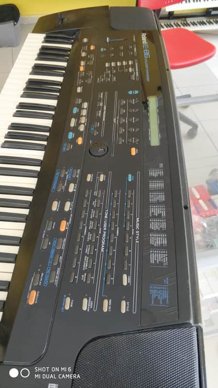 Roland E-86 Intelligent Synthesizer | Reverb