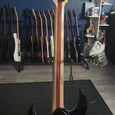 Ibanez RGIB21-BK Iron Label Baritone - Black image 8