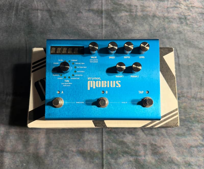 Strymon Mobius