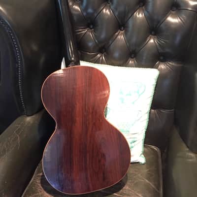 1850 Early romantic small body guitar in excellent un-restored condition with Original wood case image 2