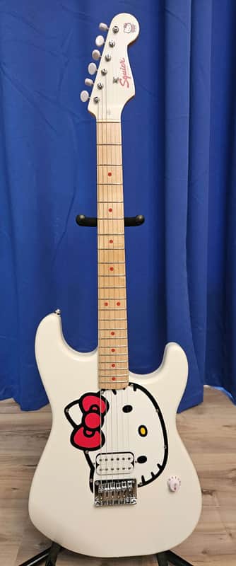 Squier Hello Kitty Stratocaster 2024 - 2025 - White image 1