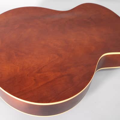 Godin 5th Avenue Kingpin Cognac Burst image 8