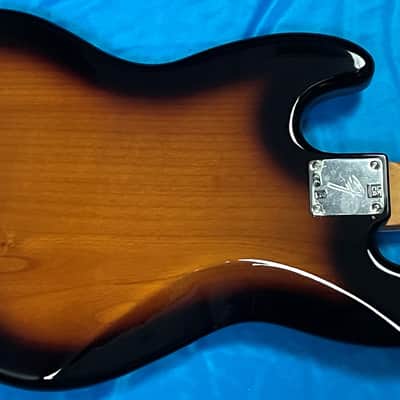 Fender "Gold Foil" Jazz, 2-Tone Sunburst / Ebony *IN. STOCK* image 5