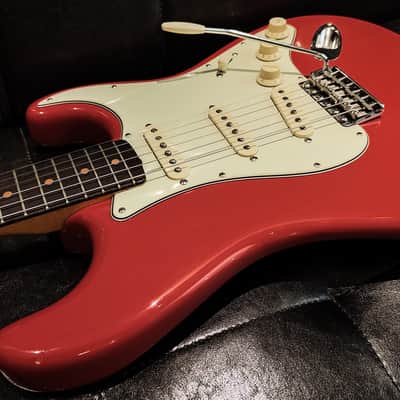 Fender American Vintage II '61 Stratocaster - Fiesta Red image 3