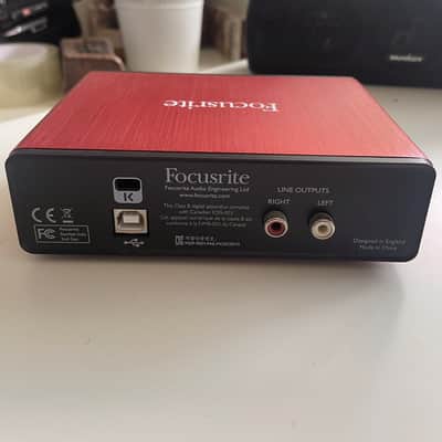 Focusrite Scarlett Solo 2nd Gen USB Audio Interface - Red/Black image 2