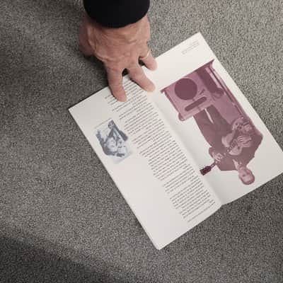 Gibson Les Paul book - Paper image 7