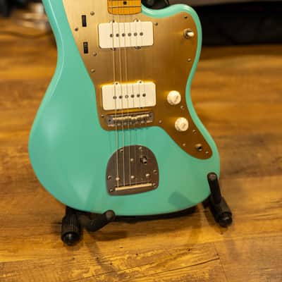 Squier 40th Anniversary Vintage Edition Jazzmaster 2022 - Present Satin Sea Foam Green image 18