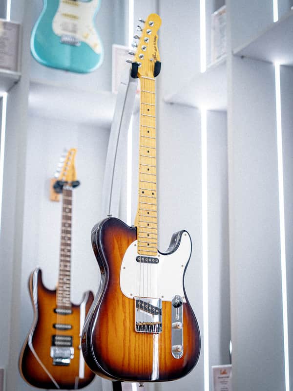 G&L Tribute ASAT Classic Tobacco Sunburst MP image 1