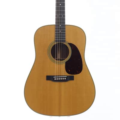 Martin D-28 Standard Natural [2595972] (06/29) image 7