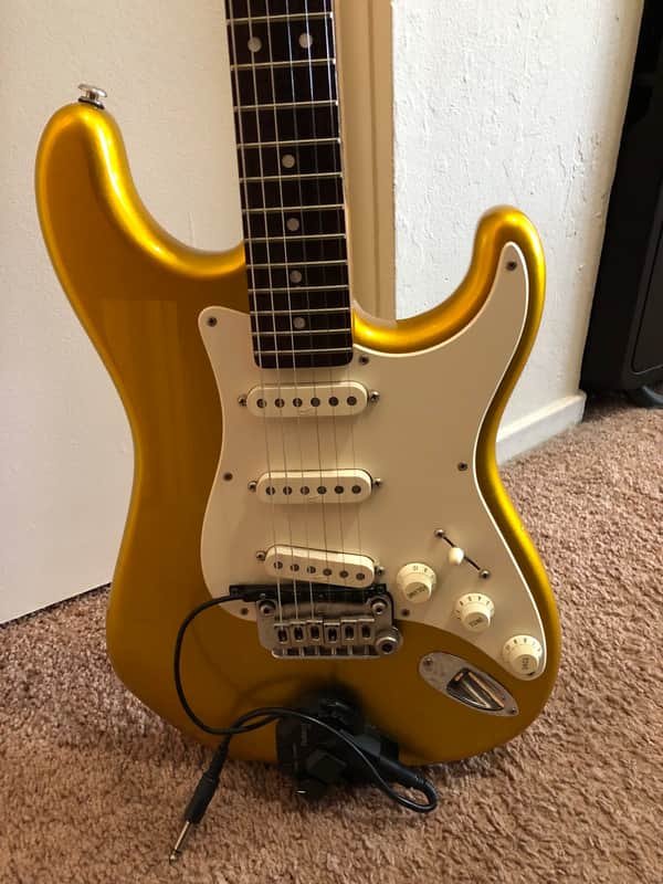 G&L Legacy early 90s - Gold image 1