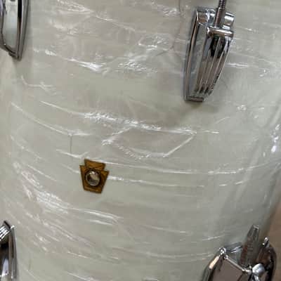 Ludwig Superclassic 1960/63 - White marine pearl image 2