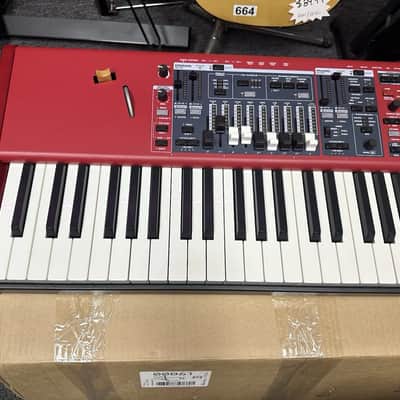 Digital Piano Nord Stage 4 HA88 Hammer Action 88-Key image 6