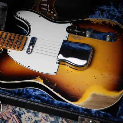 2022 Fender Custom Shop 65' Tele Custom Heavy Relic 3 Tone Sunburst image 2
