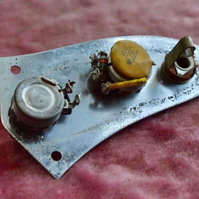 Vintage 1960's Fender Jaguar Wiring Harness PRE-CBS - Volume / Tone, Pots, Cap, Knobs! image 2