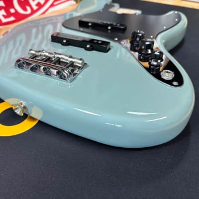 Fender American Professional Jazz Bass LOADED BODY 2020 - Sonic Grey image 5