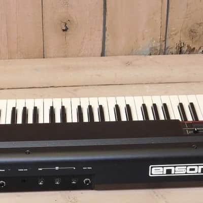 Ensoniq SDP-1 Sampled Digital Piano Keyboard w / Pedal & Case! image 3