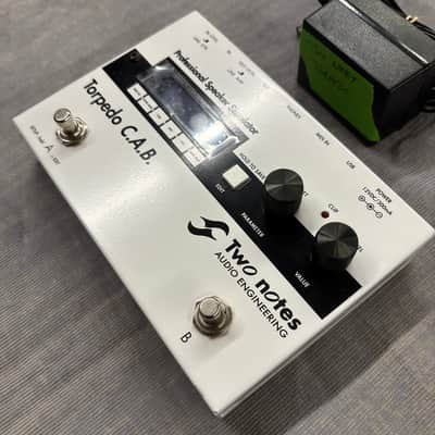 Two Notes Torpedo C.A.B. Speaker Simulator Pedal 2010s - White/Black image 2