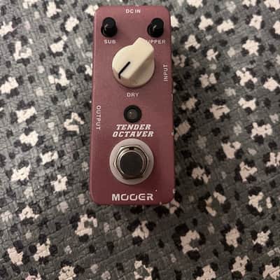 Mooer Tender Octaver 2010s - Pink image 1