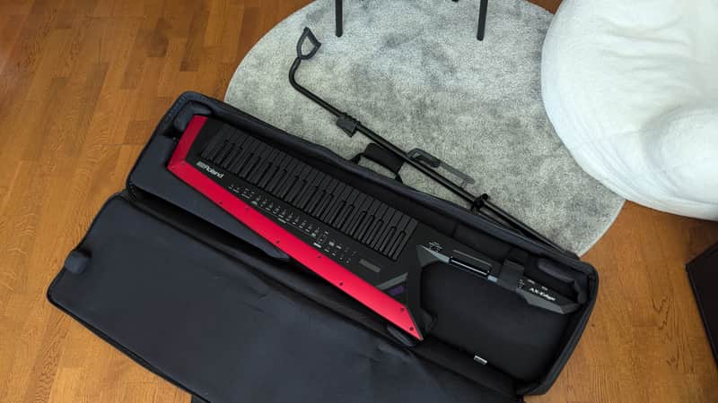 Roland AX-Edge 49-Key Keytar w/ bag & stand image 1