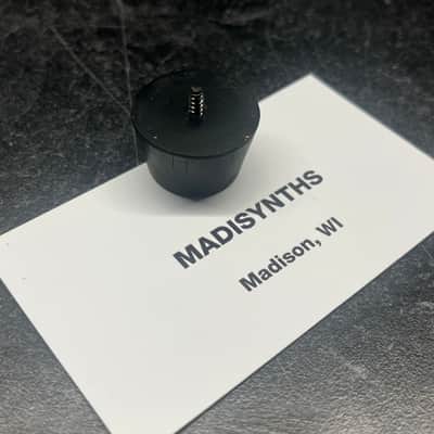 ORIGINAL Korg Rubber Foot (5000009500) image 2