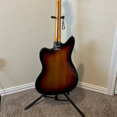 Squier Classic Vibe '70s Jaguar 2018 - Present - 3-Tone Sunburst image 2