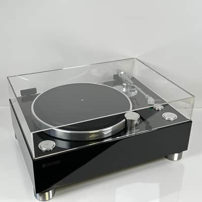 Yamaha GT-5000 Hgih Fidelity Turntable (Black) image 1
