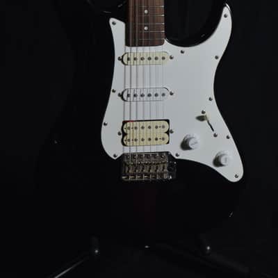 Summer Special- Starter Guitar and Lesson Combo! image 3
