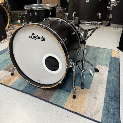 Ludwig Nuesonic Black Wrap 3pc Drum Set image 1