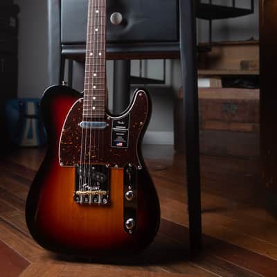 Fender American Professional II Telecaster 3-Color Sunburst (Demo) image 5