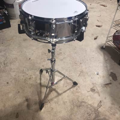 Ludwig Snare Drum Chrome over Steel Black & White Badge image 2